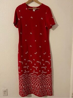 Coldwater Creek Red Maxi Dress With Black and White Floral Design Size LRG